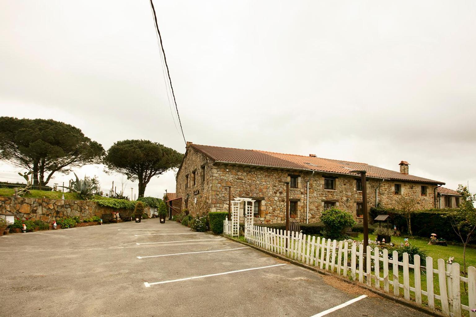 La Herradura 3*
